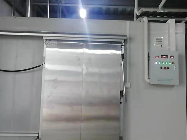 冷庫(kù)門(mén)