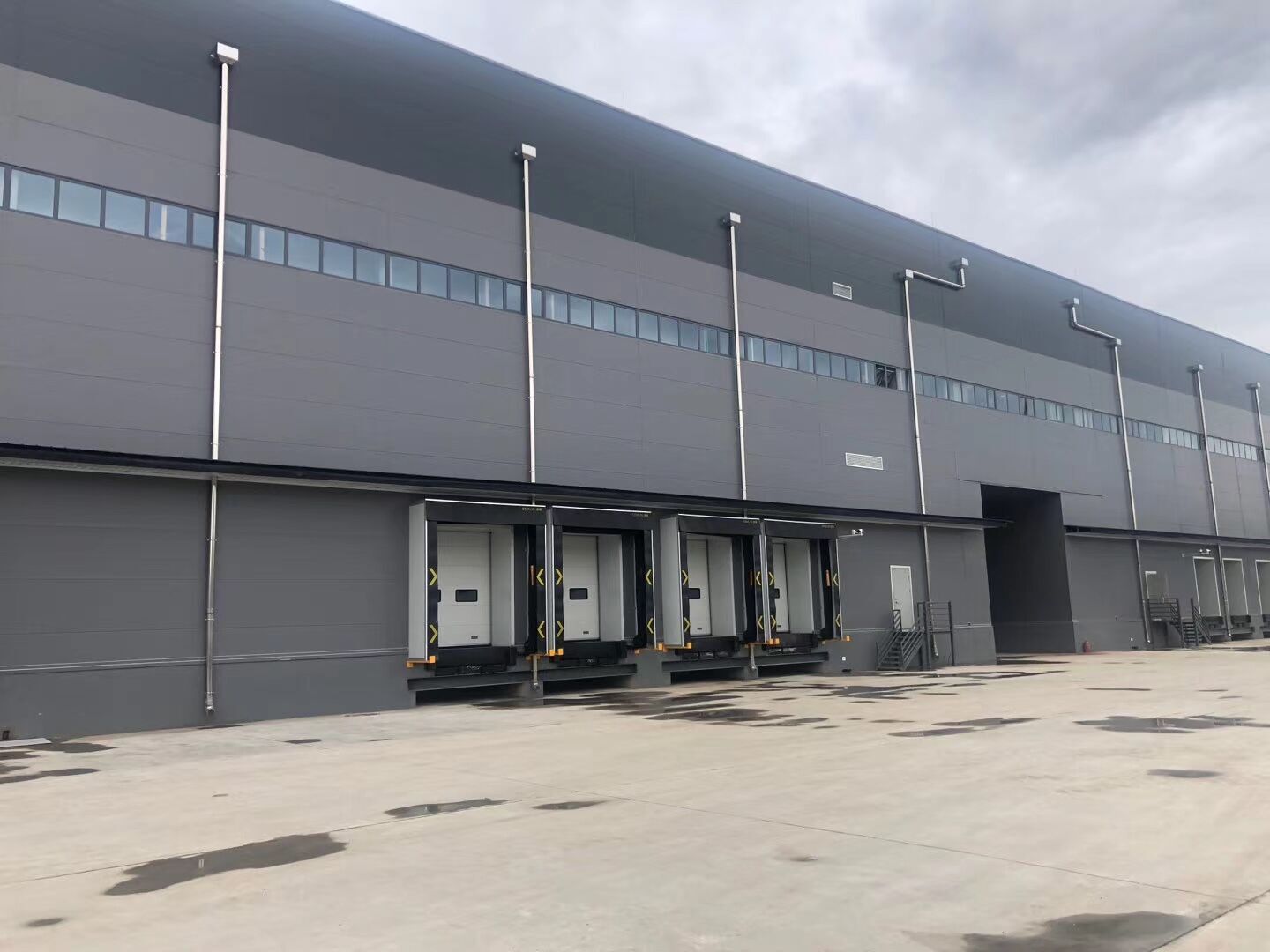 實(shí)力強(qiáng)大