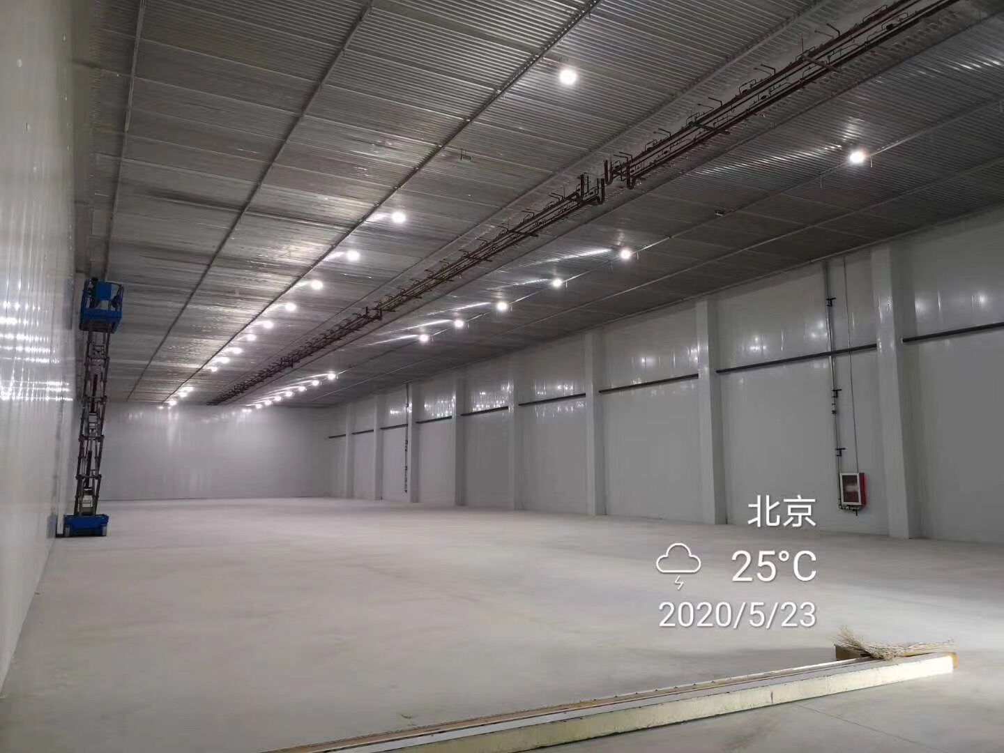 大型排管冷凍庫(kù)